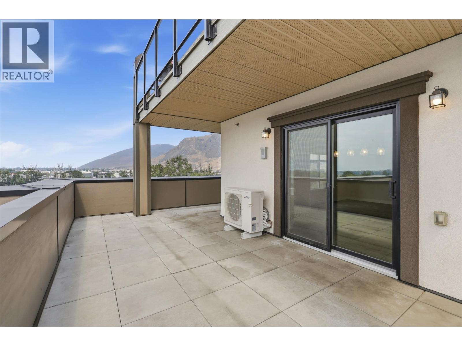 #401 568 LORNE Street - 25