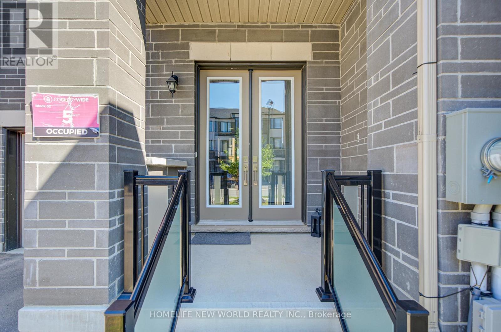 216 VERMONT AVENUE - 3
