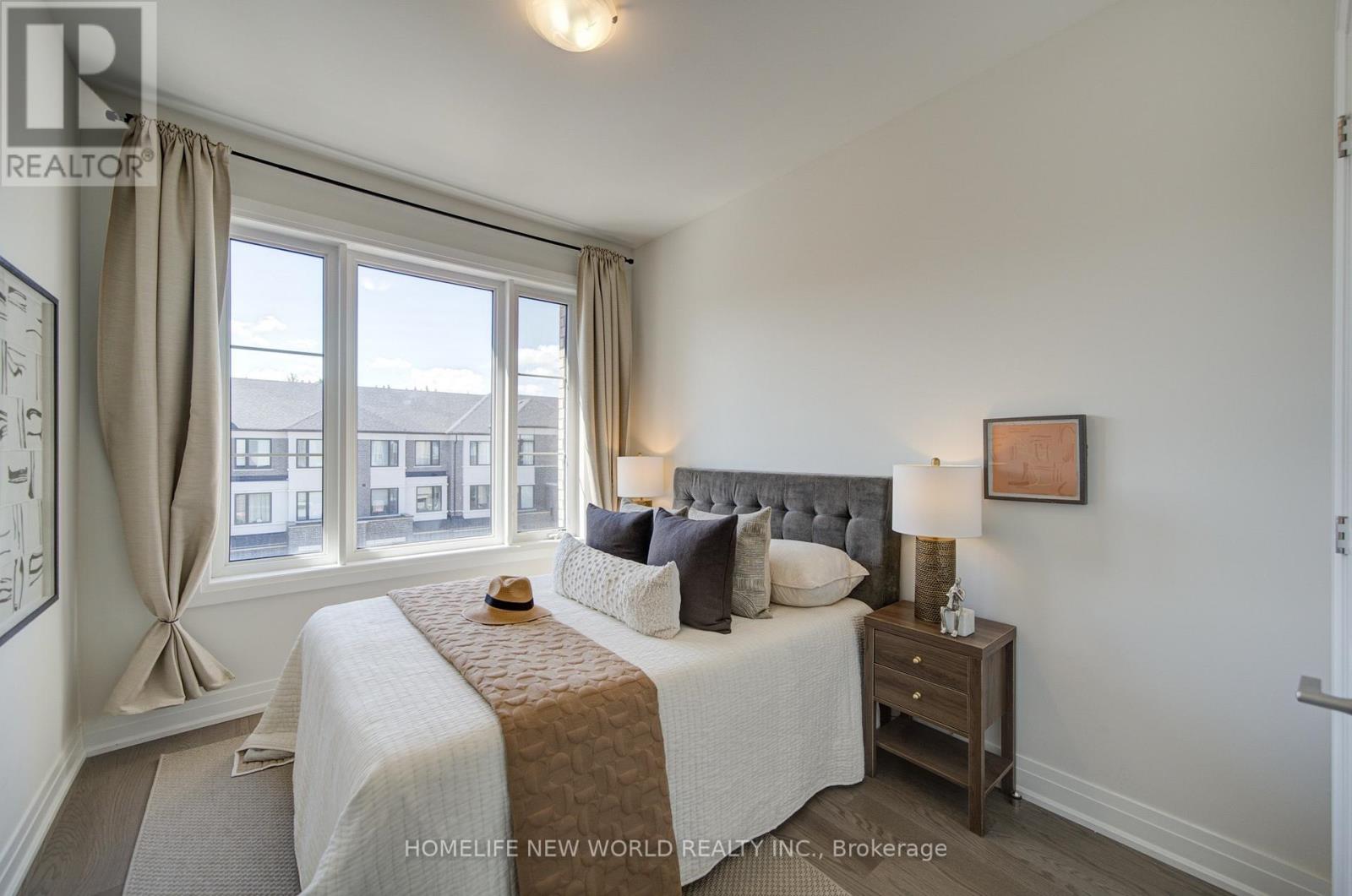 216 VERMONT AVENUE - 35