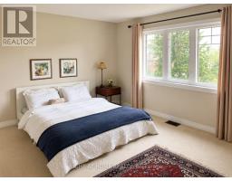 39 Pexton Avenue, Richmond Hill, ON L4E4Y4 Photo 9