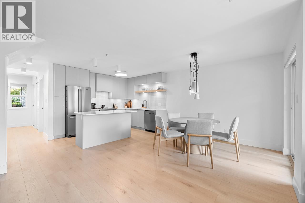 14 624 SHAW ROAD, Gibsons