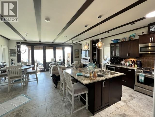 3 2000 Valleyview Drive, Osoyoos