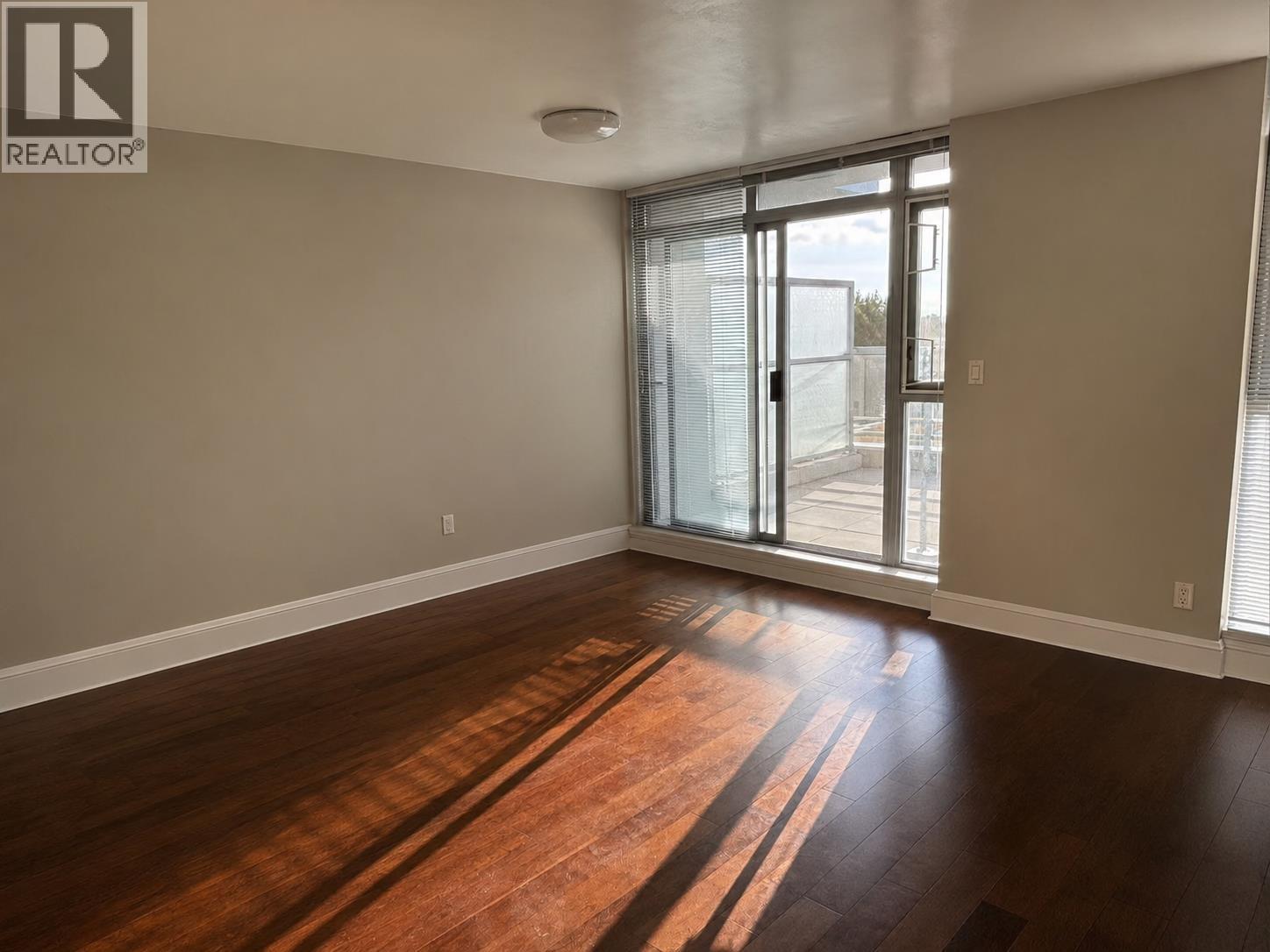 2 Bed, 2 Bath Apartment for Sale in Richmond – 608 9371 HEMLOCK DRIVE, Richmond – MLS# R3148226 - Image 4