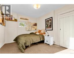 Bedroom - 2726 Prior St, Victoria, BC V8T3Y1 Photo 8