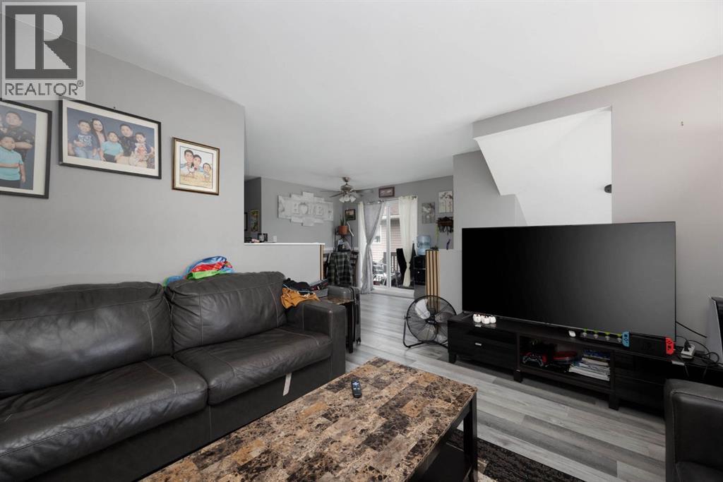 5, 100 Paish Place - 8