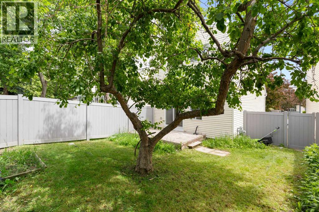 82 Coventry Lane NE - 37