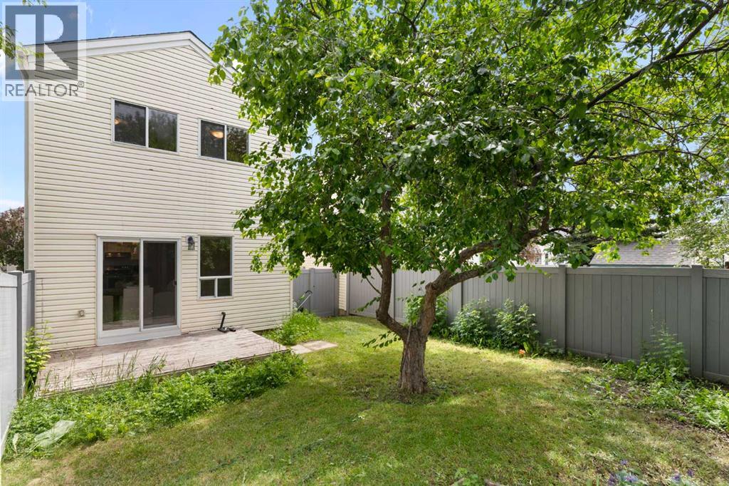 82 Coventry Lane NE - 38