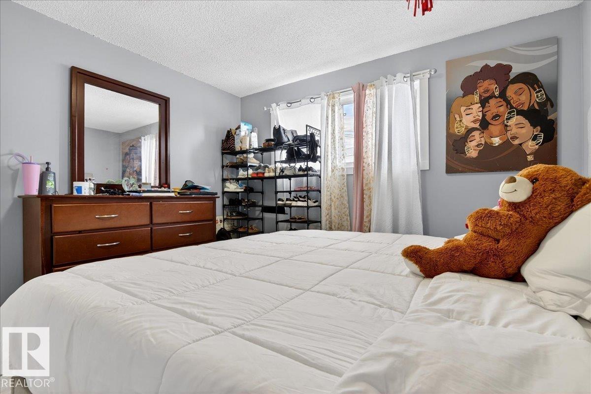 13111 82 ST NW - 15