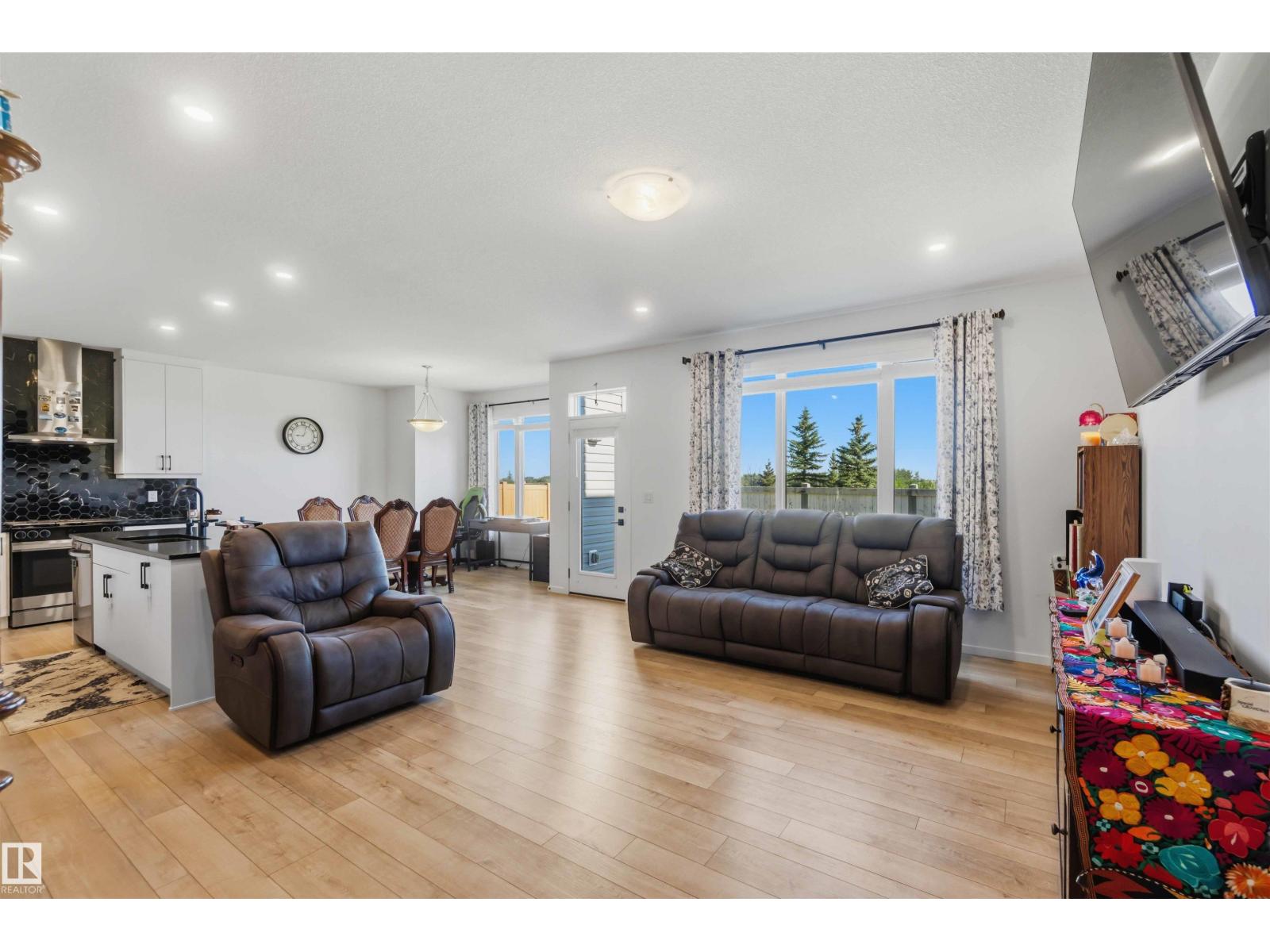 1070 STONESIDE RD - 15