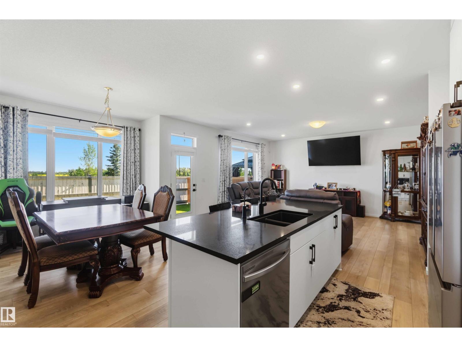 1070 STONESIDE RD - 4