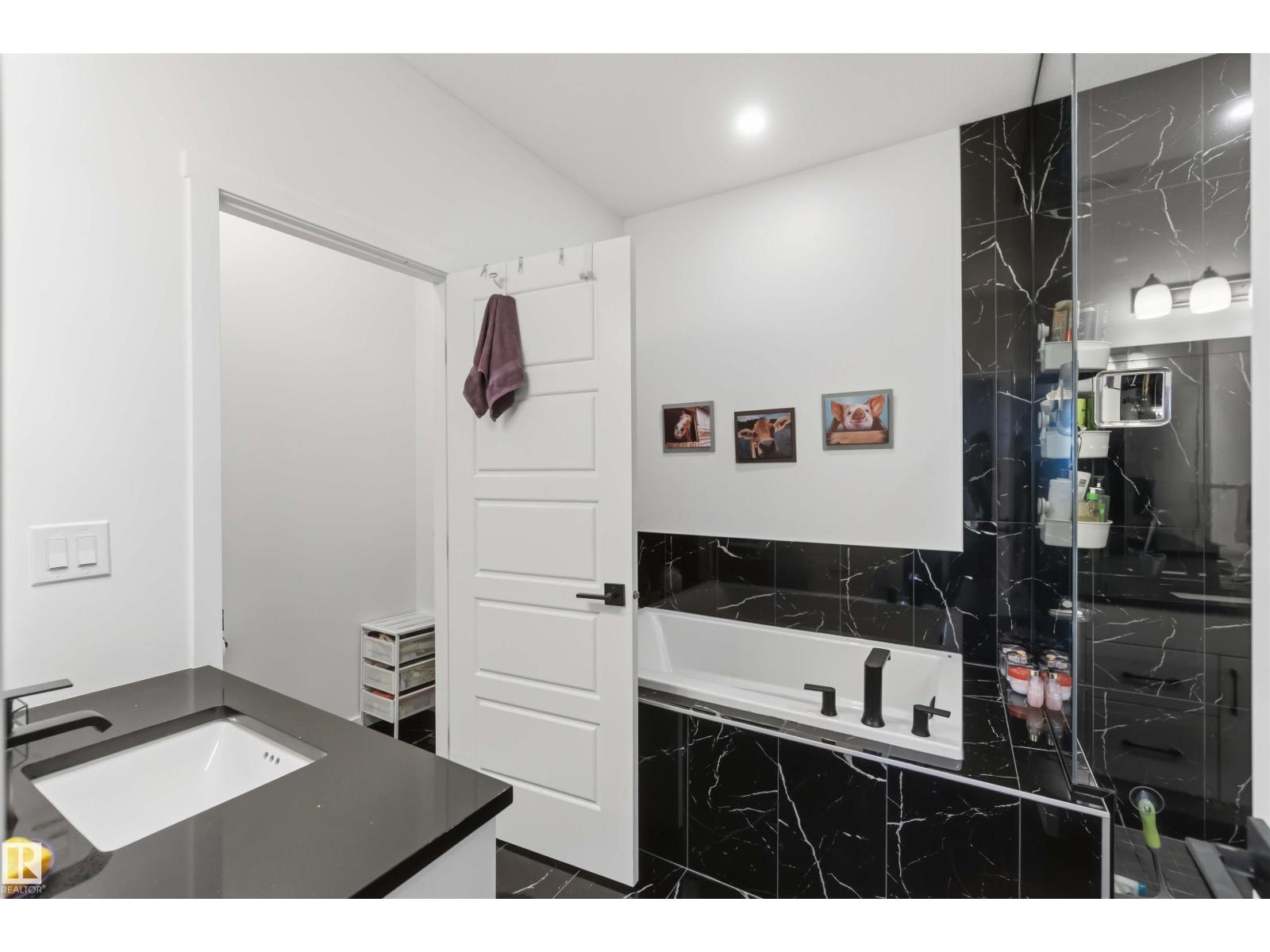 1070 STONESIDE RD - 34