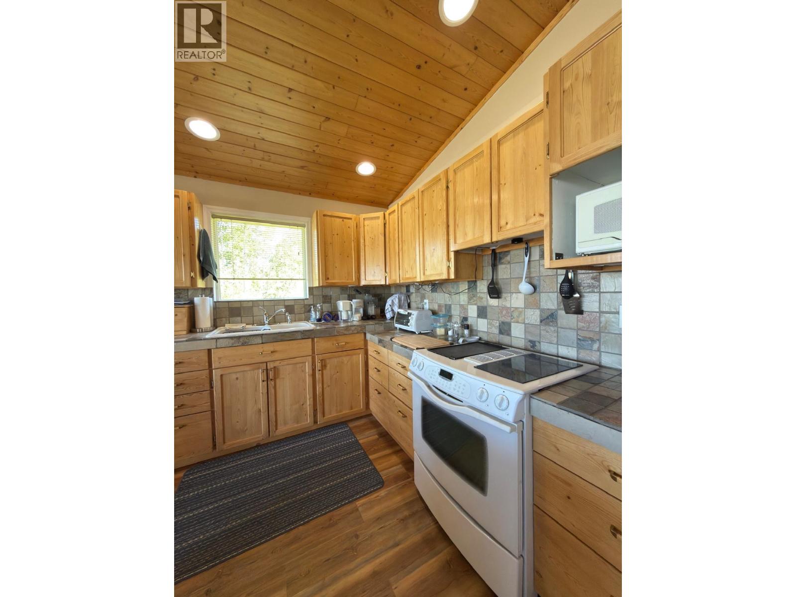 3608 E PUNTZI LAKE ROAD - 21