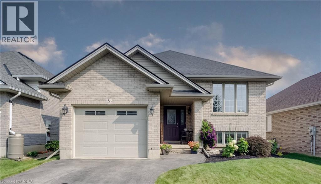 50 DOWDEN Avenue - 1