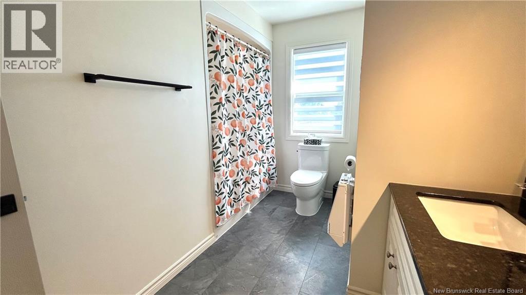 29 St-Simon Road - Image 32
