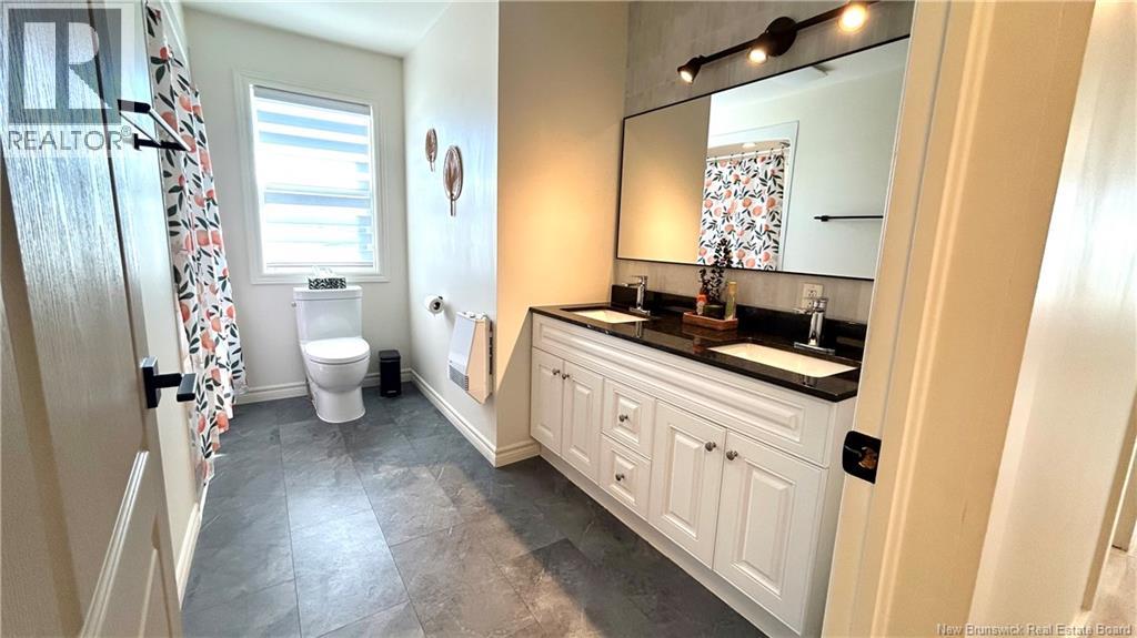 29 St-Simon Road - Image 31