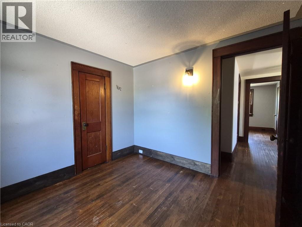 119 NORFOLK Street S - 22