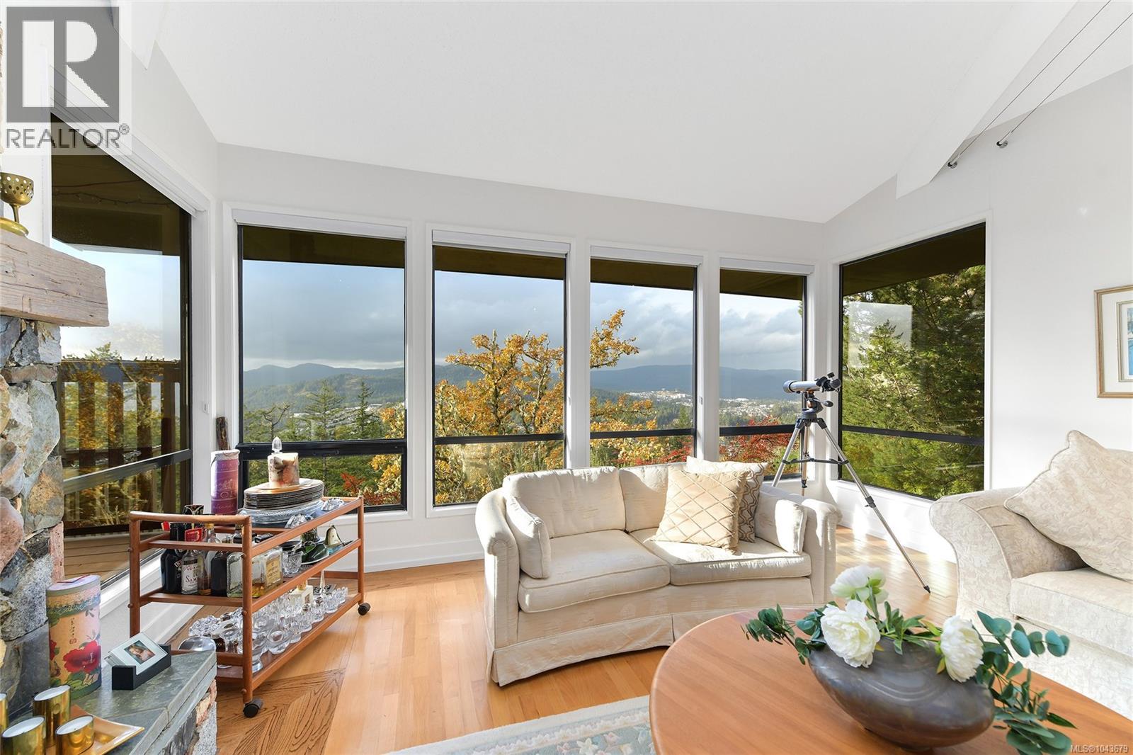 754 Walfred Rd - 41
