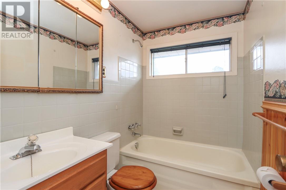 2053 Elderwood Drive - Image 18