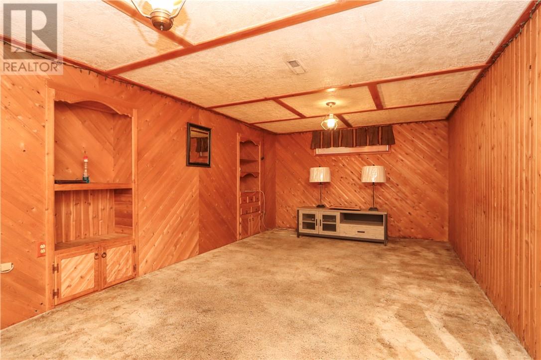 2053 Elderwood Drive - 30