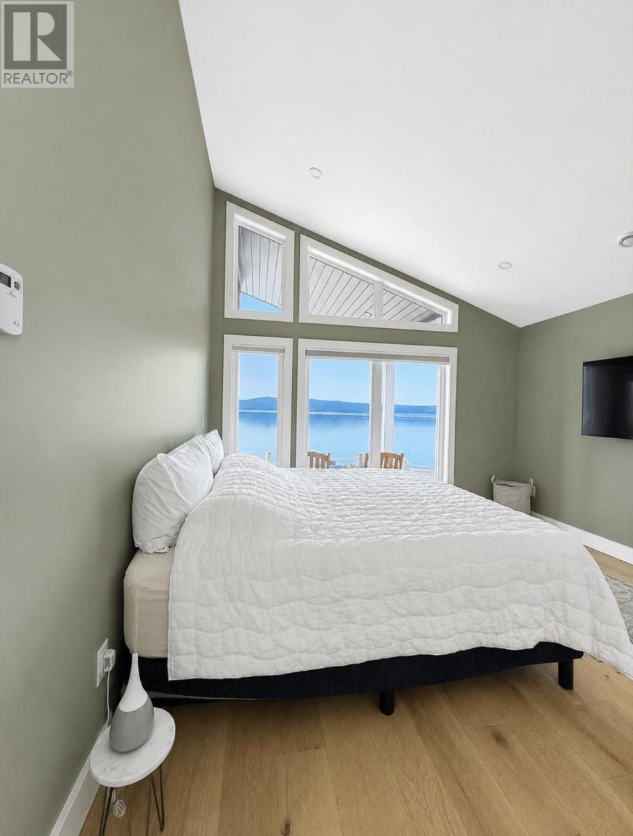 1328 Random Island Road - 26