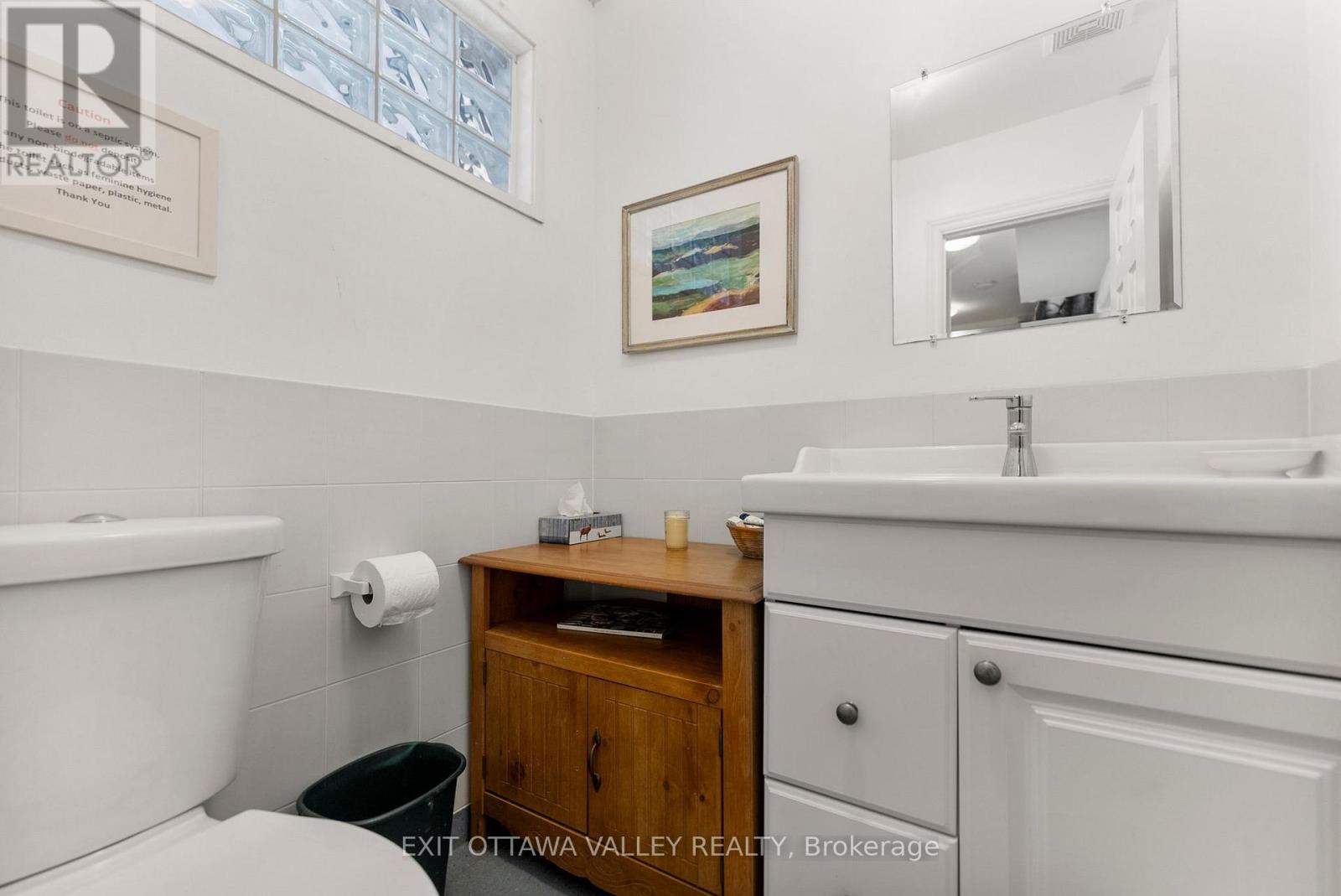 28084 HIGHWAY 41 - Image 14