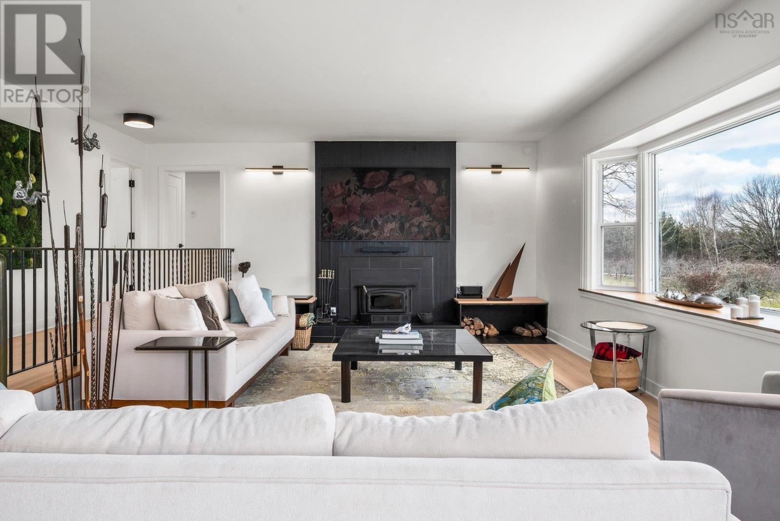 10165 Highway 1 - 8