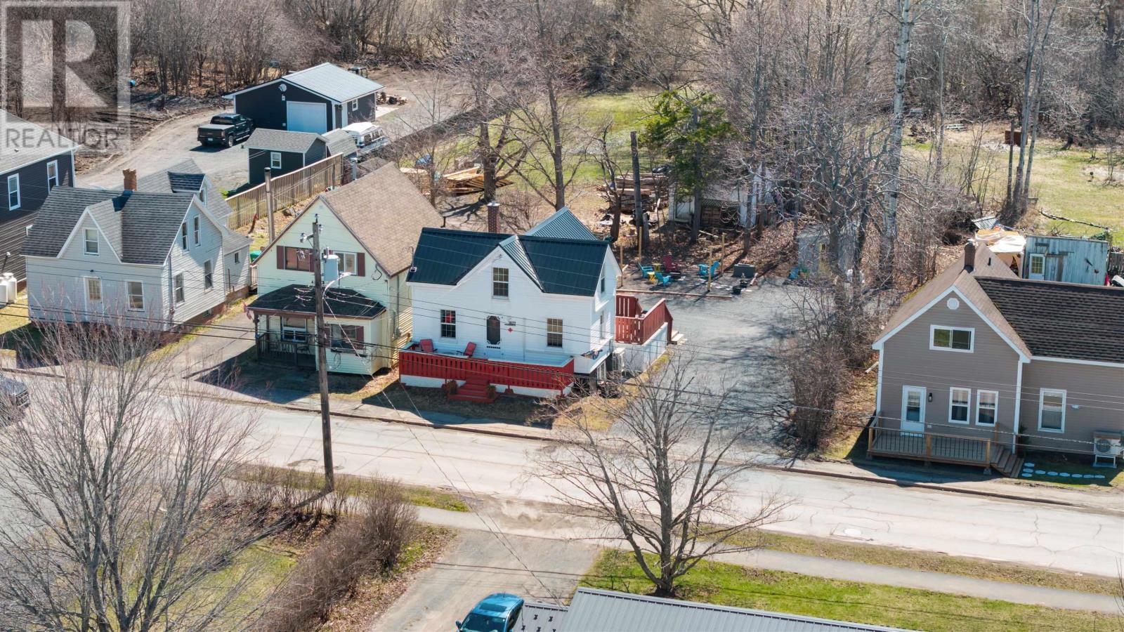 1927 Drummond Road - 37