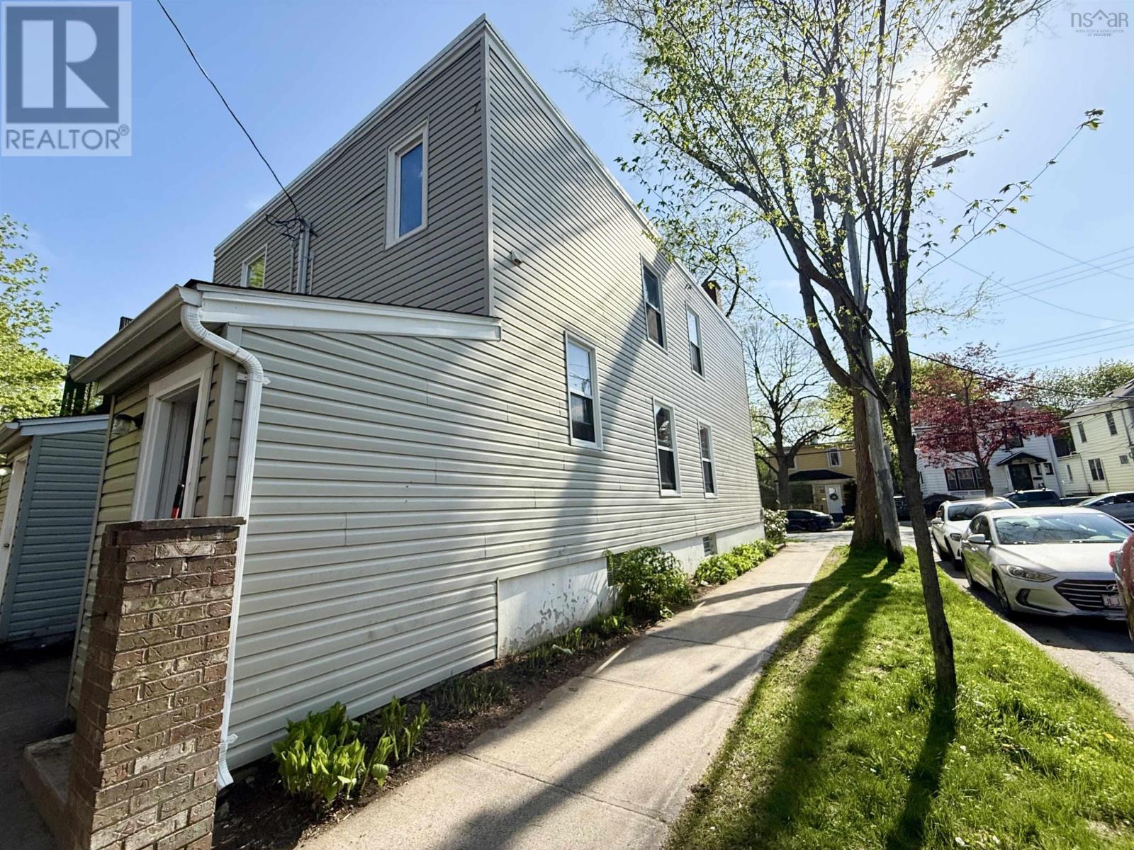 2181-2185 Harvard Street - 25