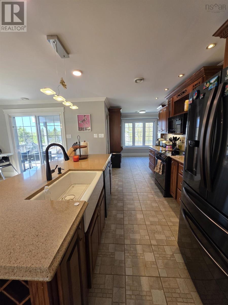 54 Englewood Crescent - 10