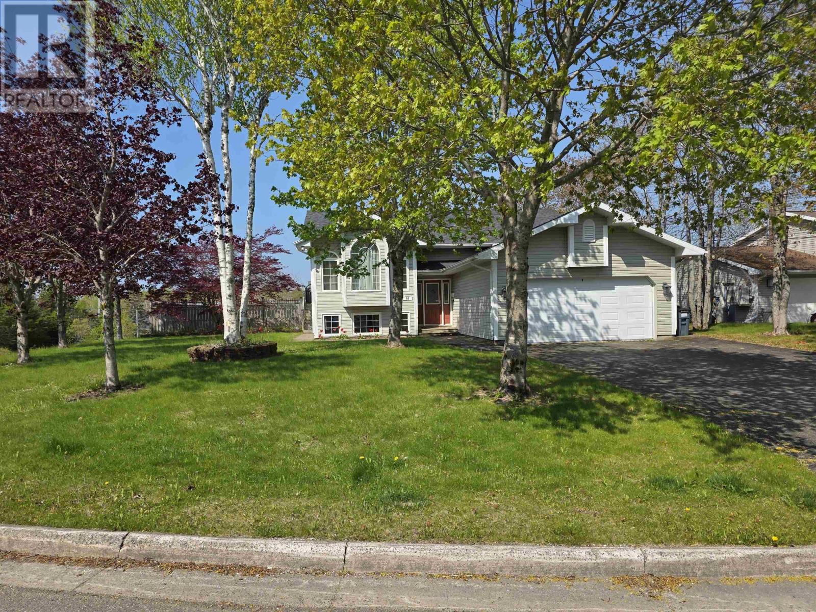 54 Englewood Crescent - 2