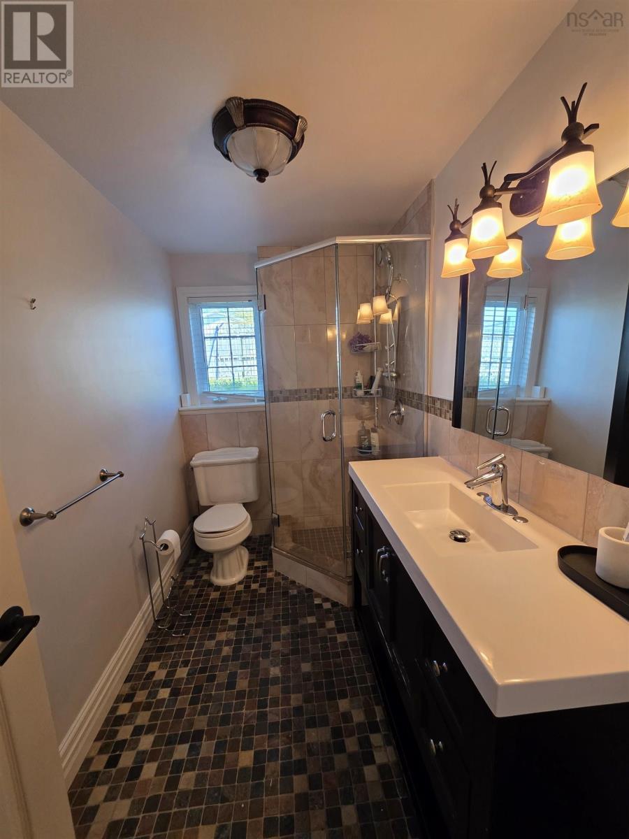 54 Englewood Crescent - 22
