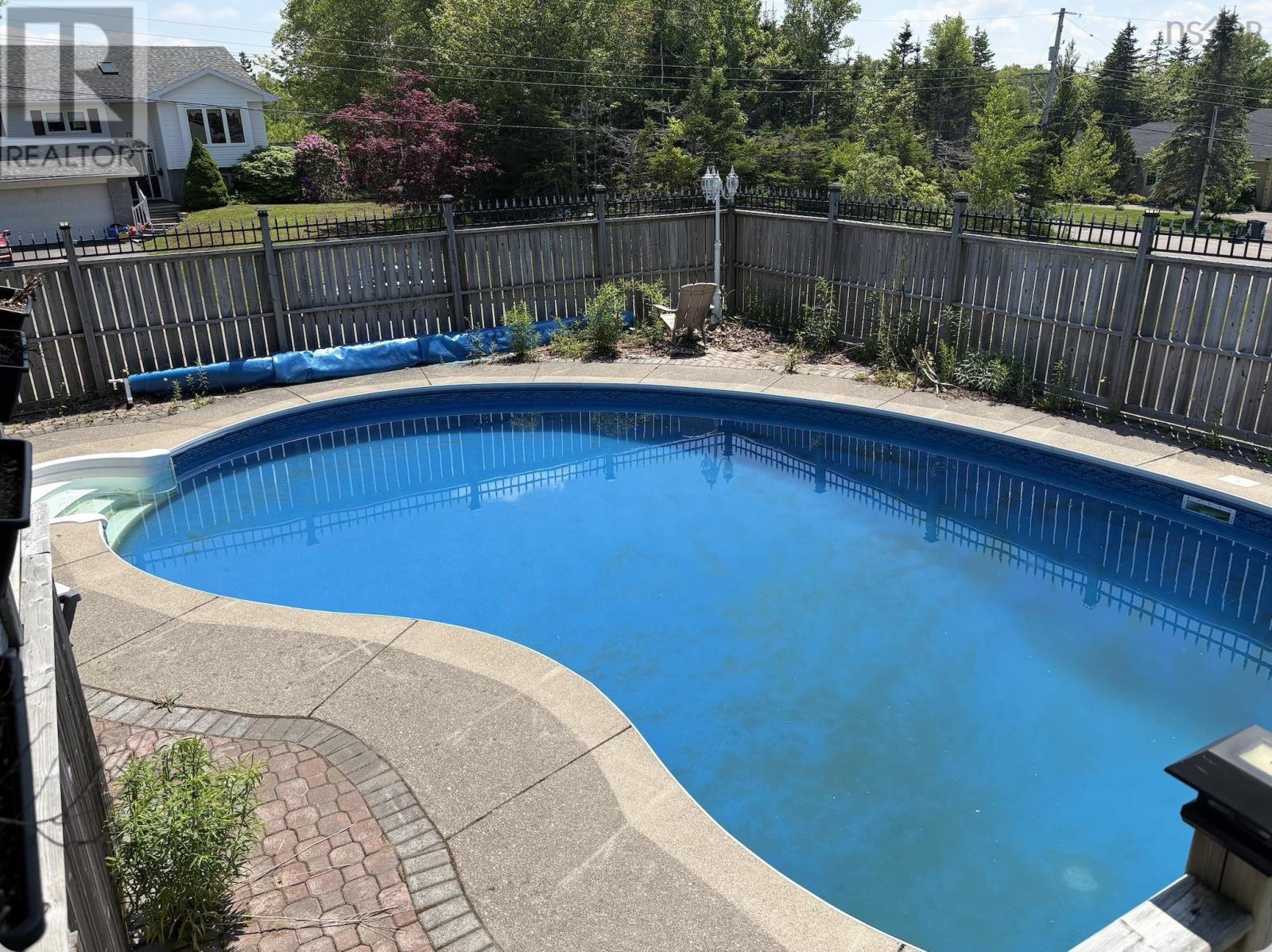 54 Englewood Crescent - 13