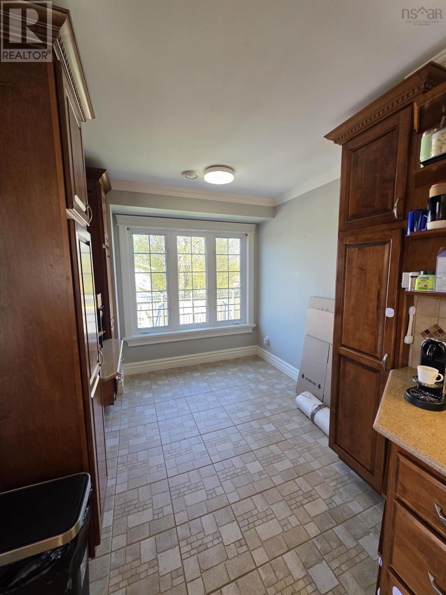 54 Englewood Crescent - 9