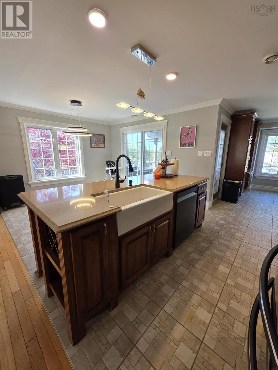 54 Englewood Crescent - 7