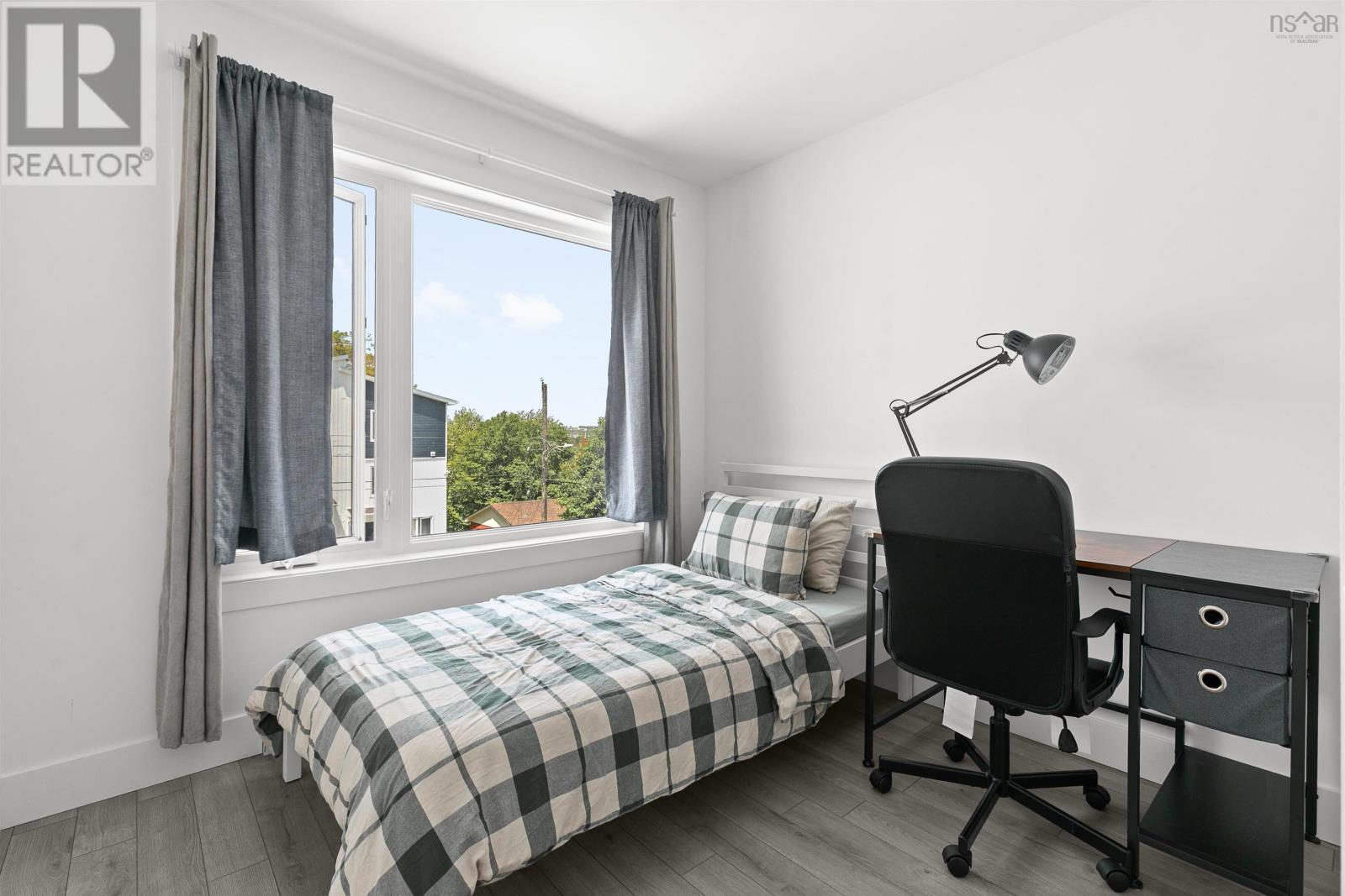 42 Hilden Drive - 28