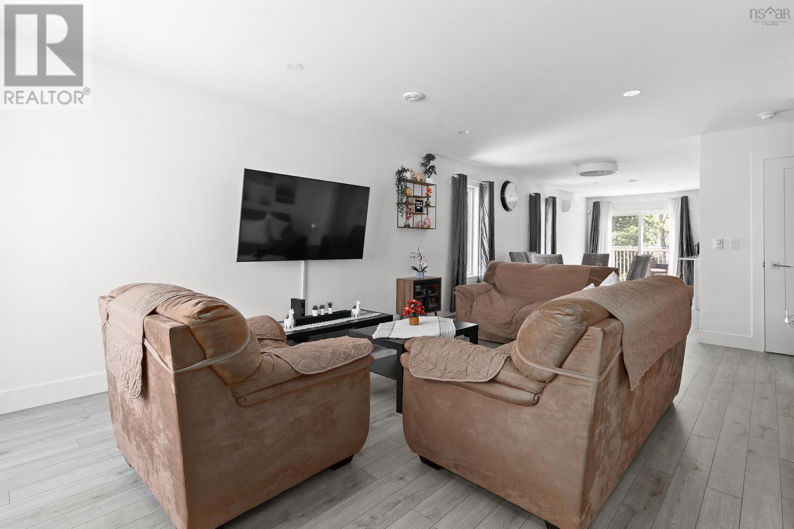42 Hilden Drive - 7