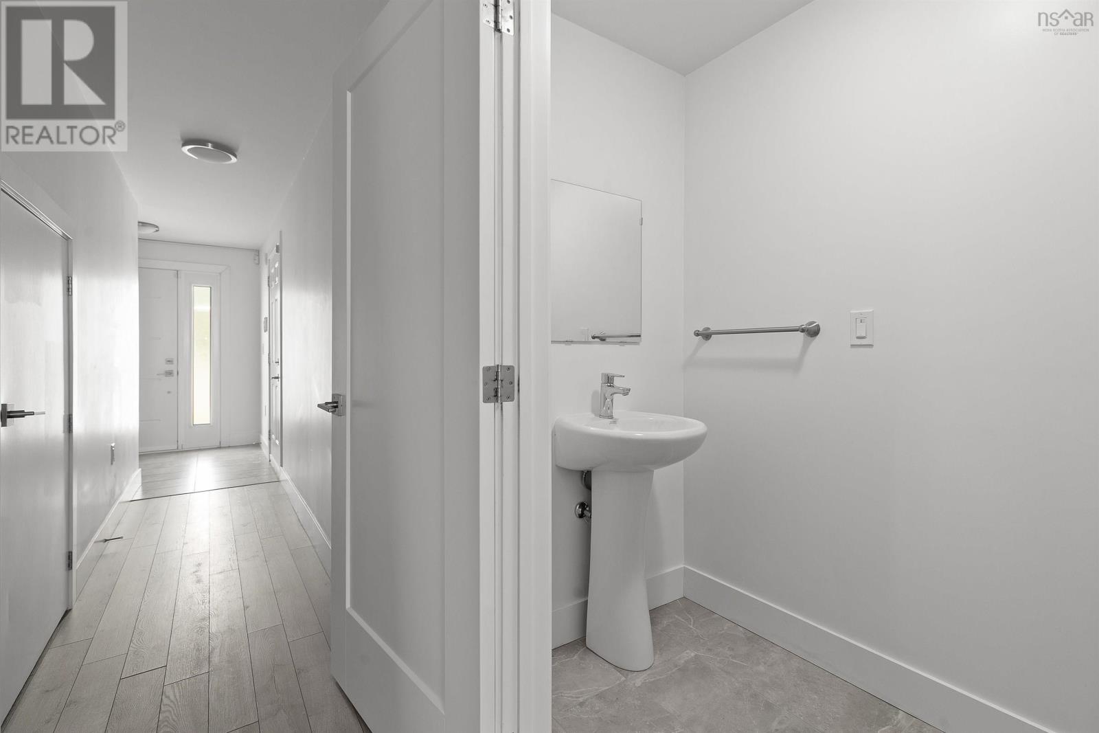 42 Hilden Drive - 34