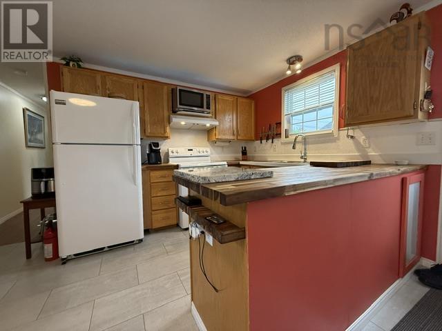41 Heather Street - 8