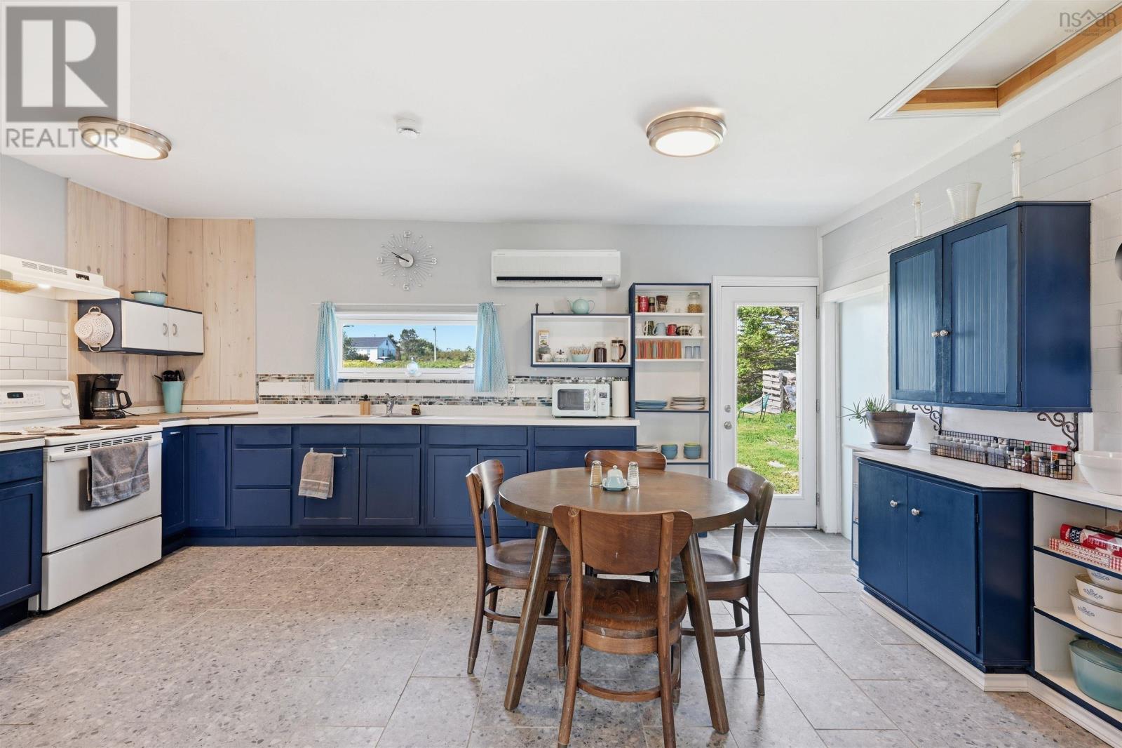 115 Sandy Cove Road - 11