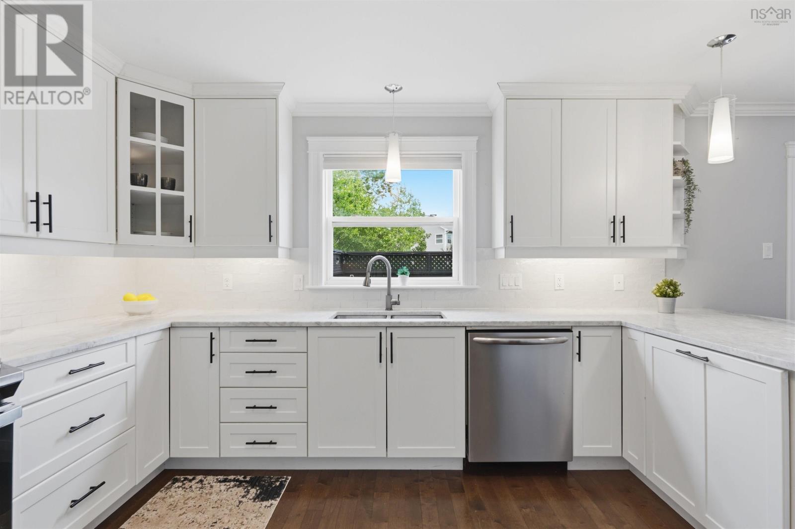 276 Rutledge Street - 16