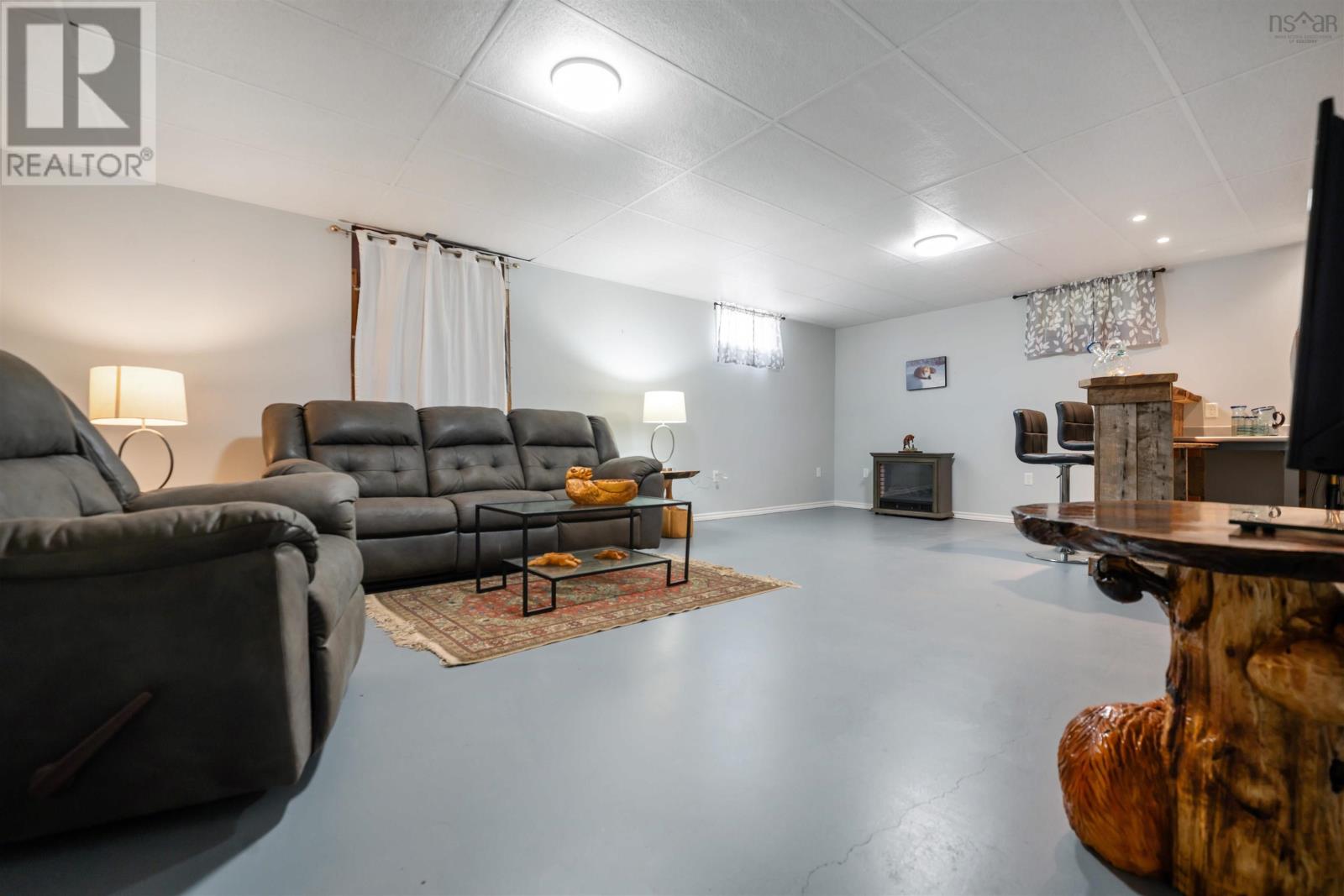 1781 Montreal Road - 38