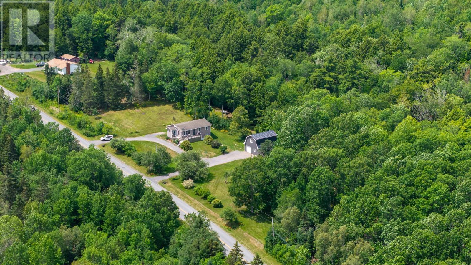 1781 Montreal Road - 50