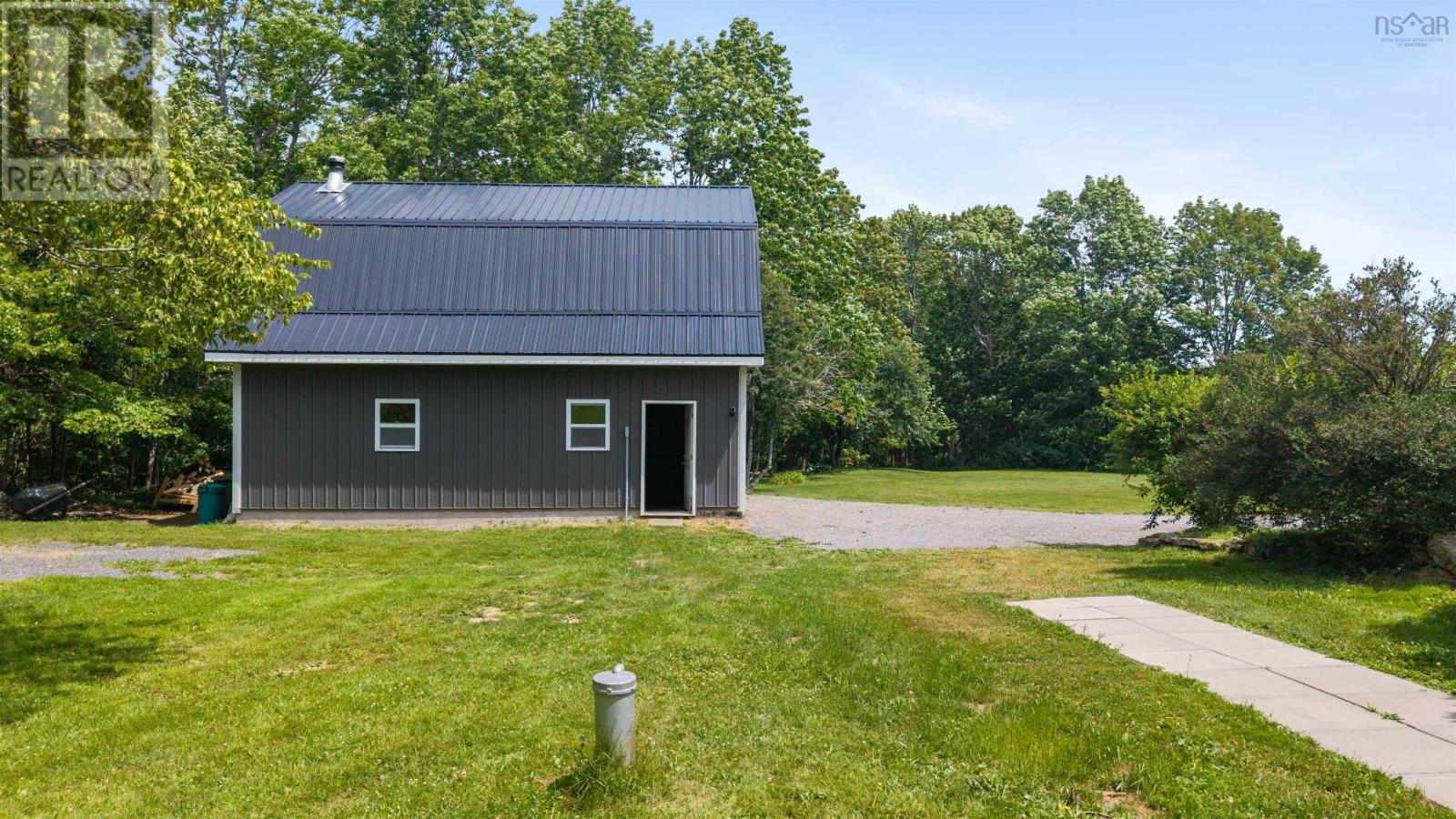 1781 Montreal Road - 45