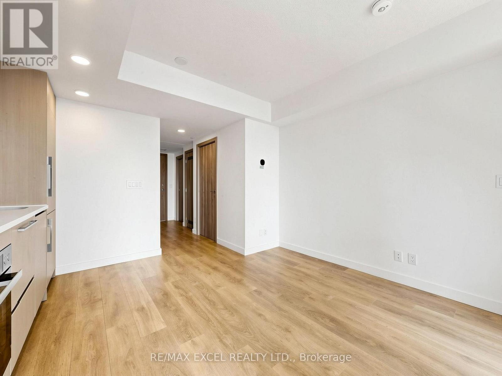 #2909 38 WIDMER STREET - Image 5
