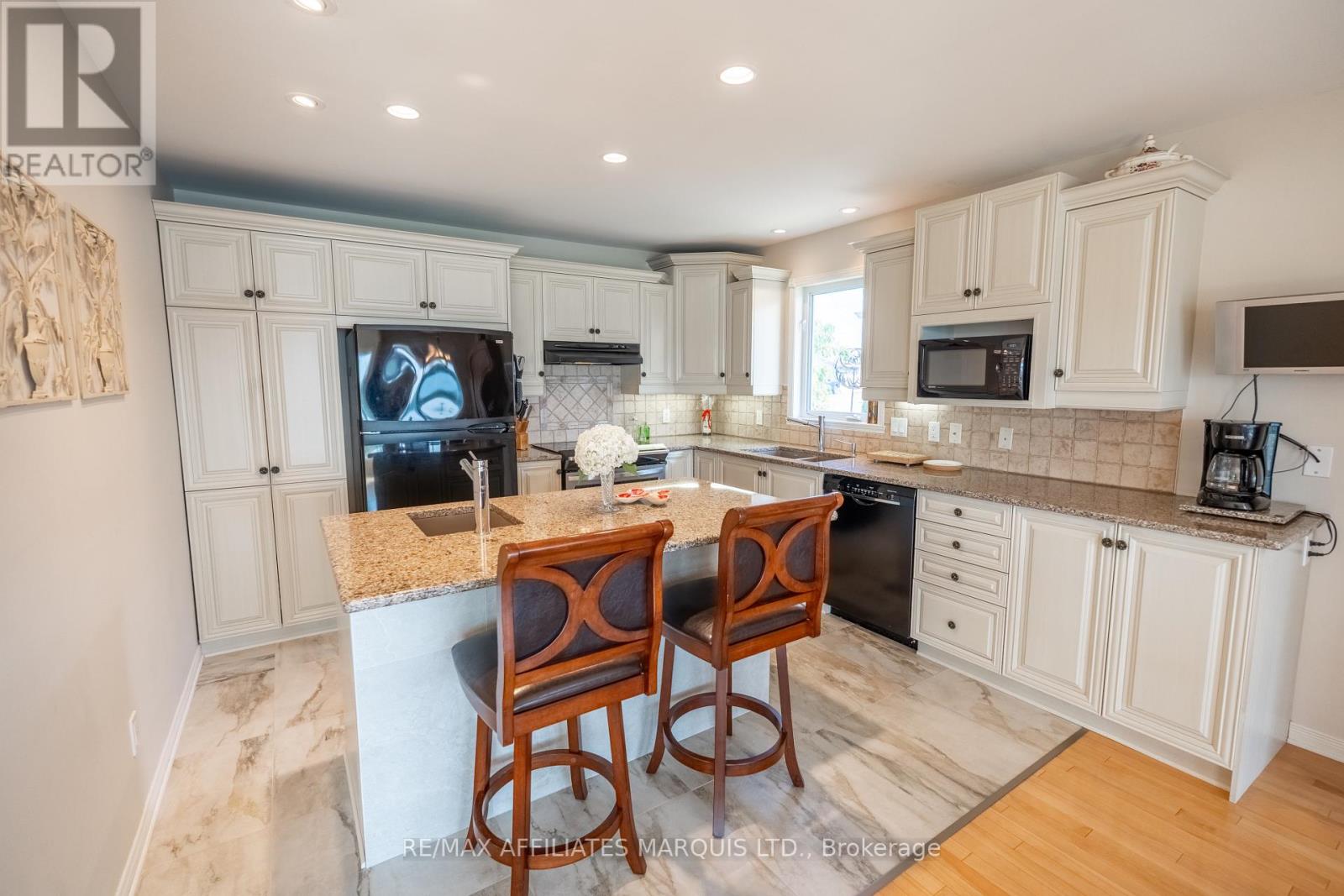 1172 KIRKMAN COURT - 20