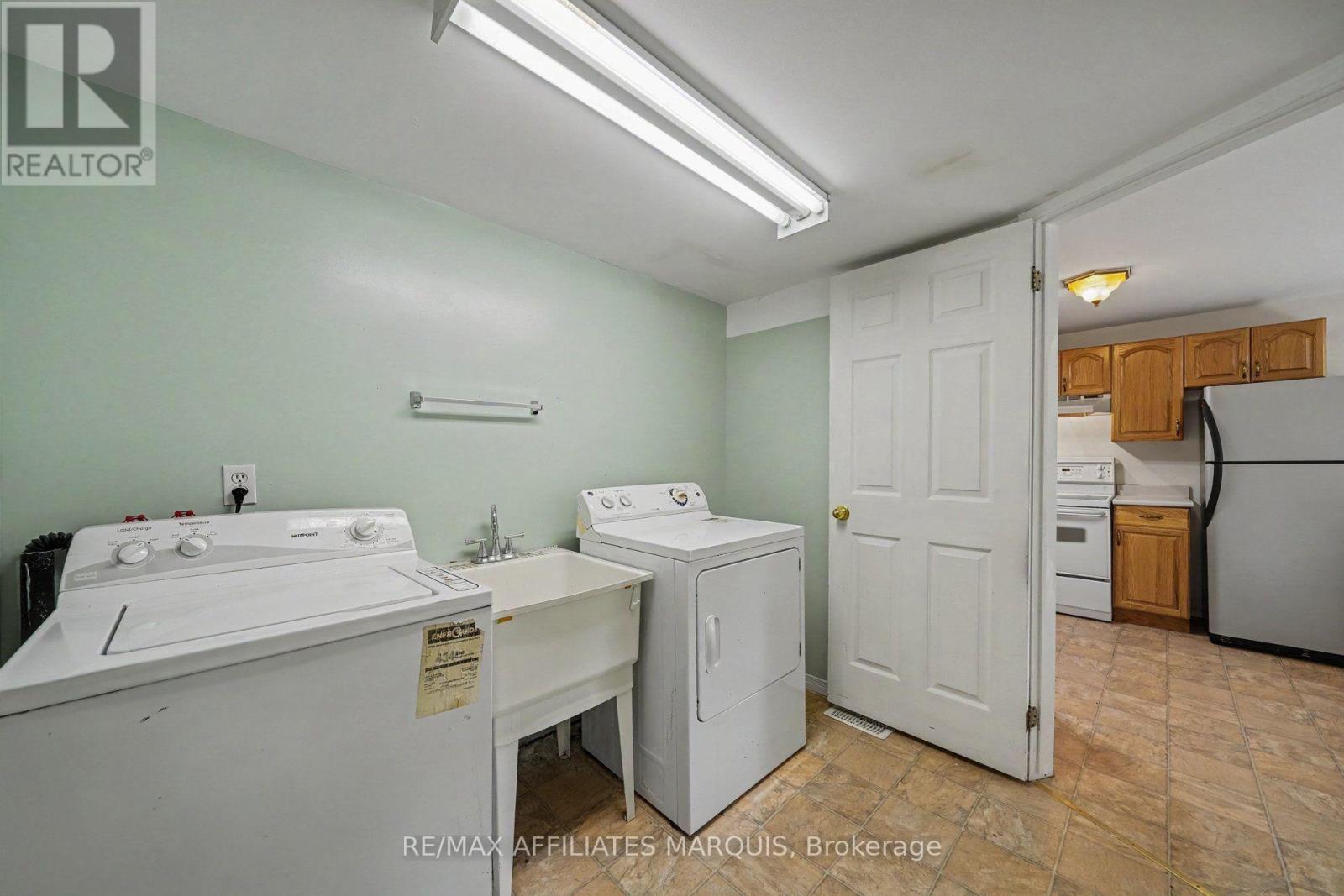 26 MARKET STREET N - 31