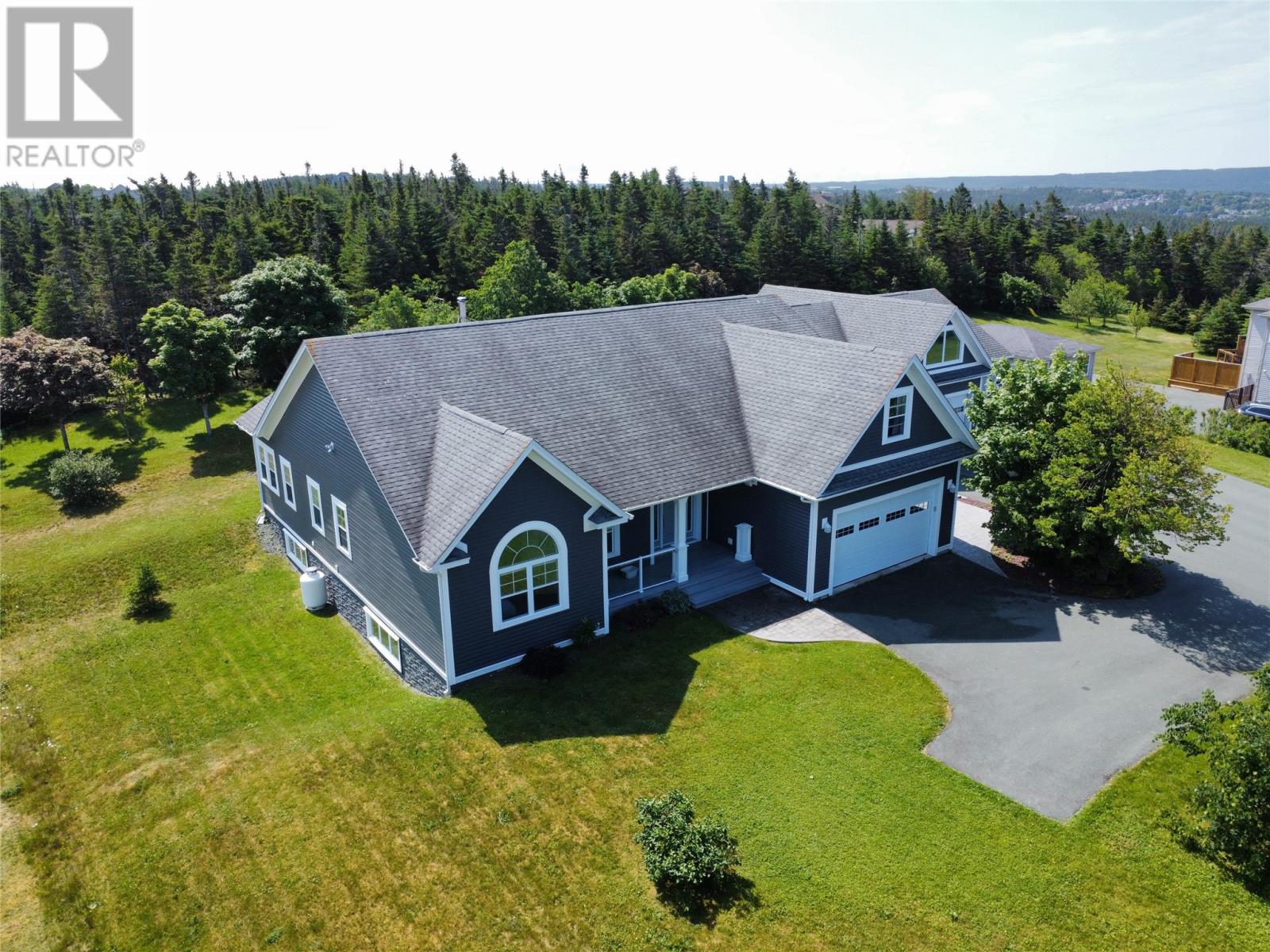 15 Shelburne Street - 3