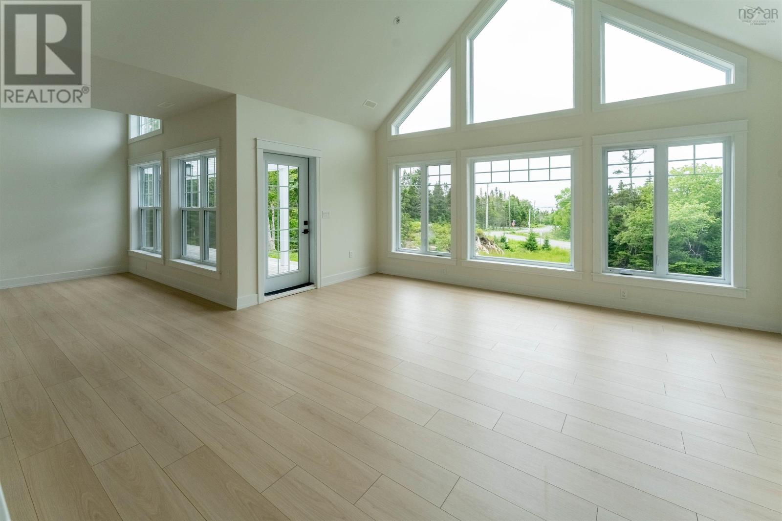 667 Shad Point Parkway - 6