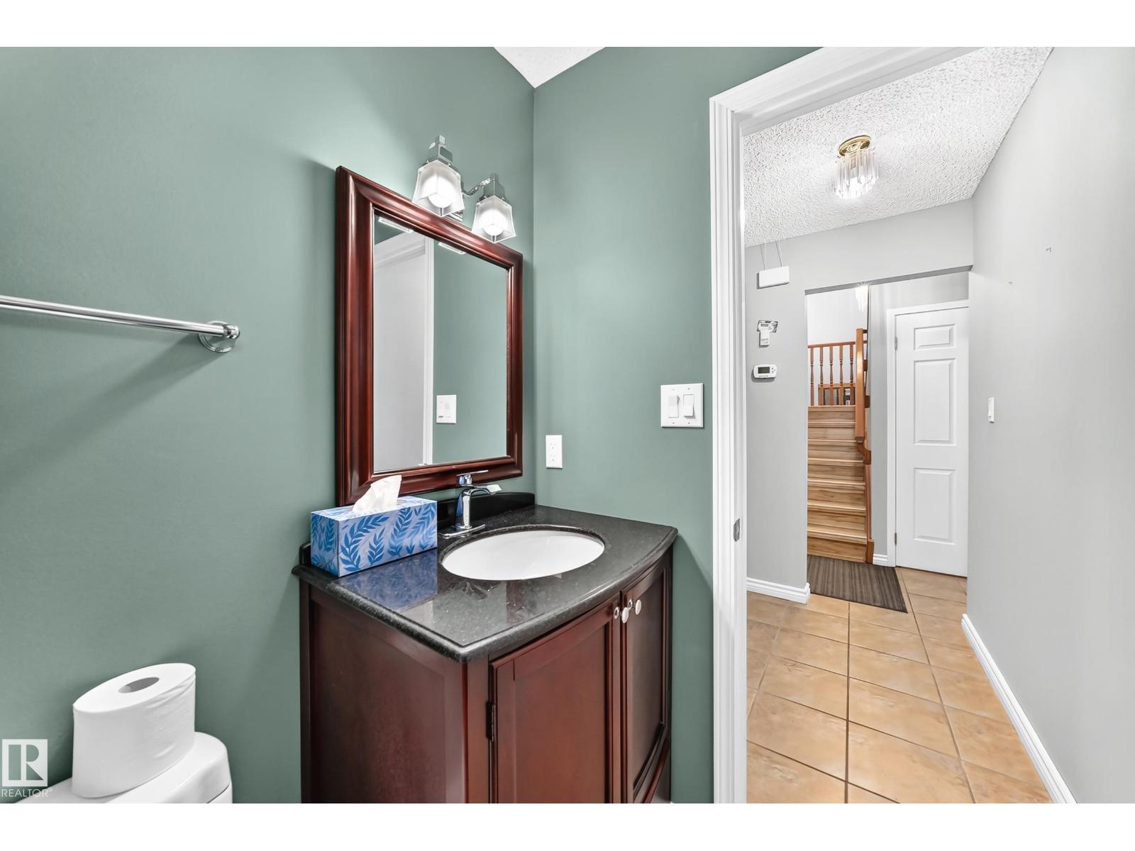 640 WARWICK RD NW - 17