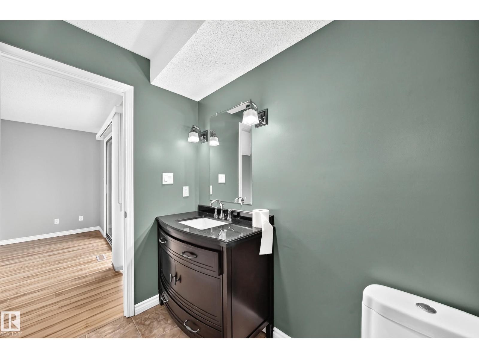 640 WARWICK RD NW - 30